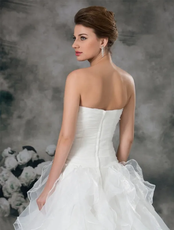 Glamorous Ivory Ruched Sweetheart Neck A-Line Organza Wedding Dress